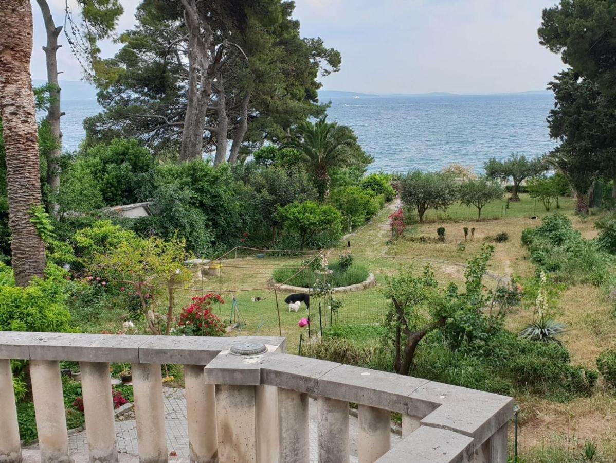 Apartment Lju On The Beach Сплит Екстериор снимка